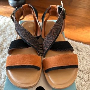 Toms Sidney Sandals